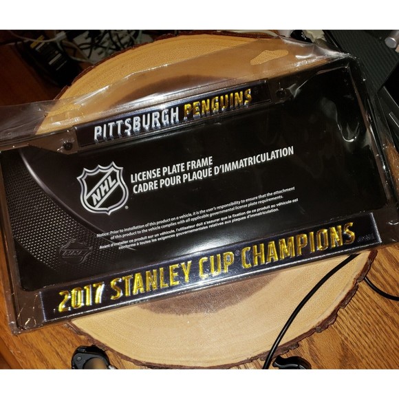 Pittsburgh Penguins 2017 Stanley Cup Champs Chrome License Plate Frame  #K11-2 - Picture 2 of 2